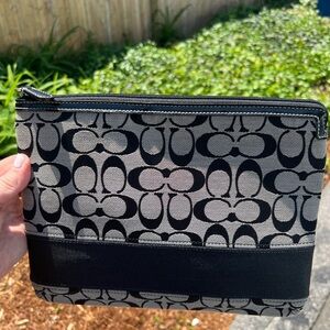 COACH Signature Padded Zip Sleeve for IPAD/Tablet